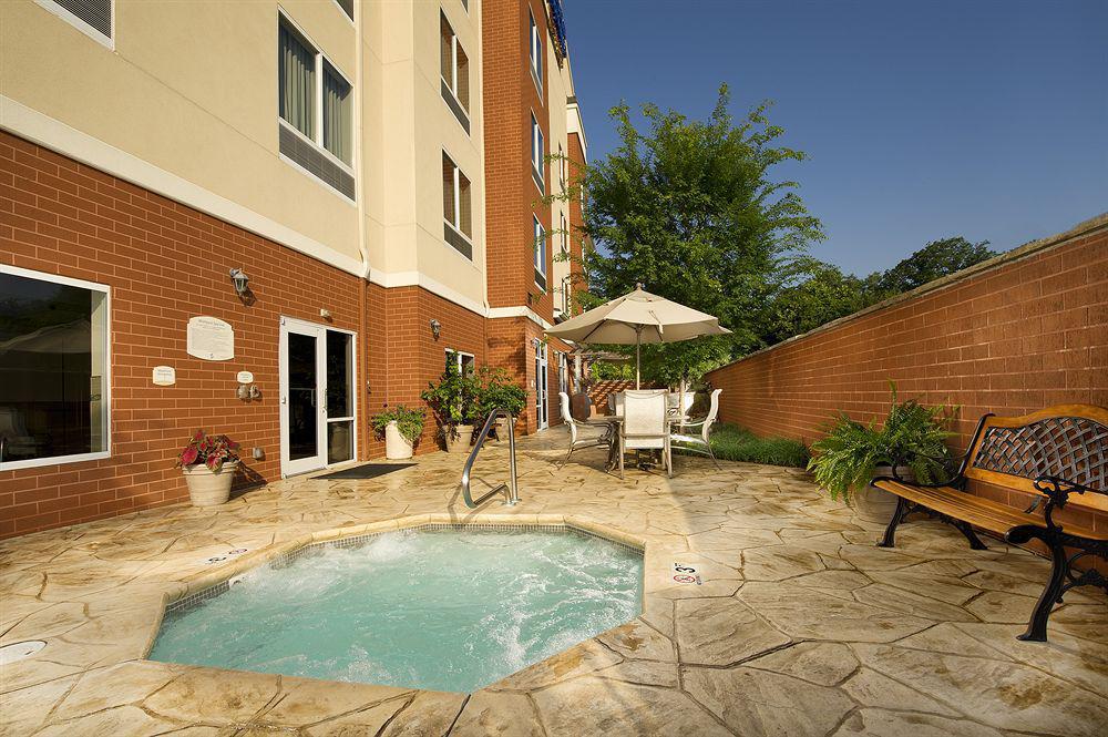 Fairfield Inn And Suites Cleveland Fasilitas foto