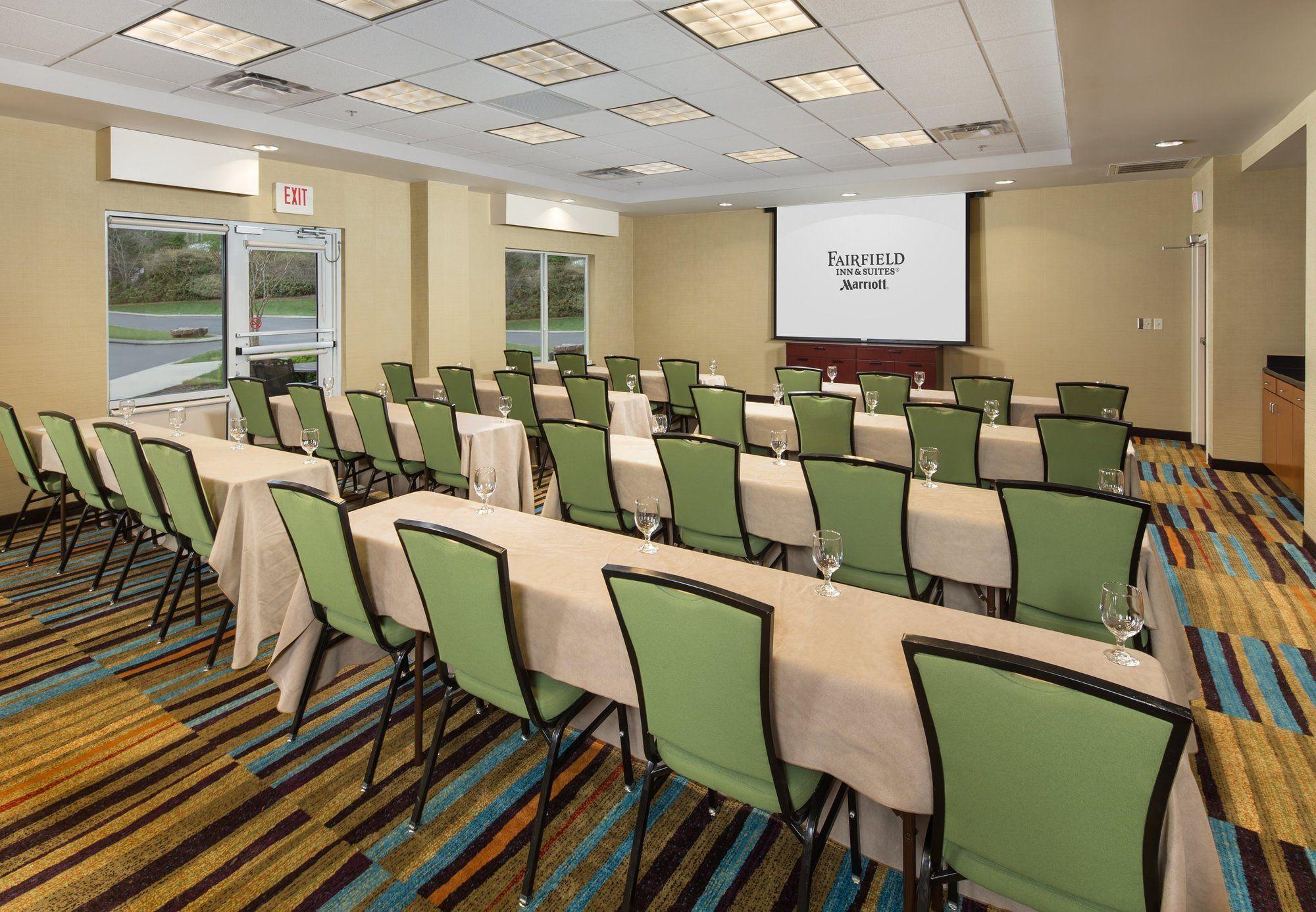 Fairfield Inn And Suites Cleveland Bagian luar foto