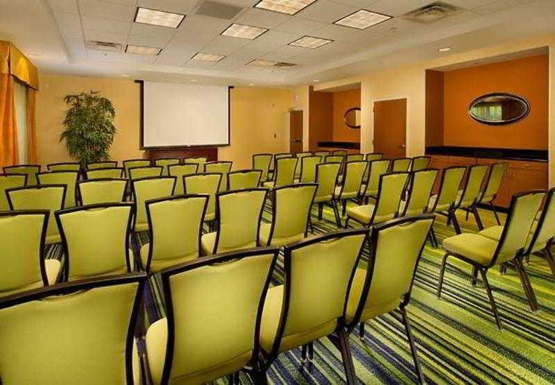 Fairfield Inn And Suites Cleveland Bagian luar foto