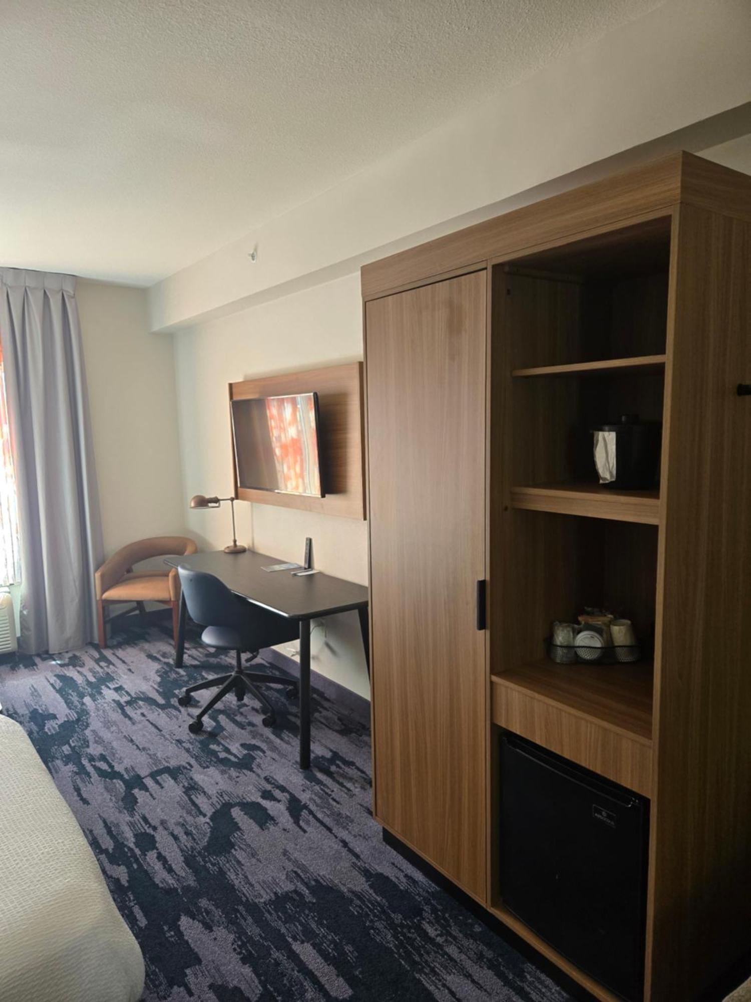 Fairfield Inn And Suites Cleveland Bagian luar foto