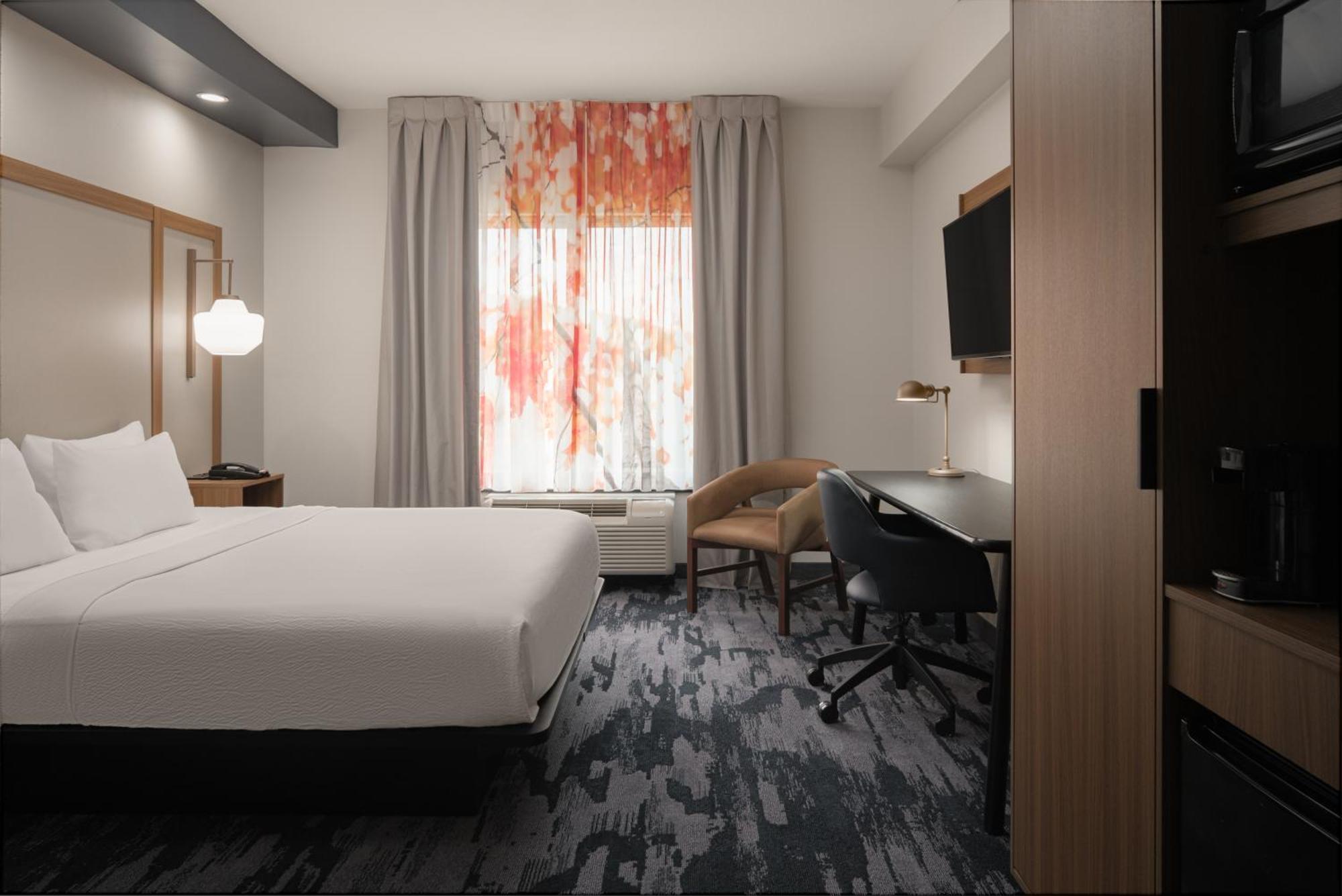 Fairfield Inn And Suites Cleveland Bagian luar foto