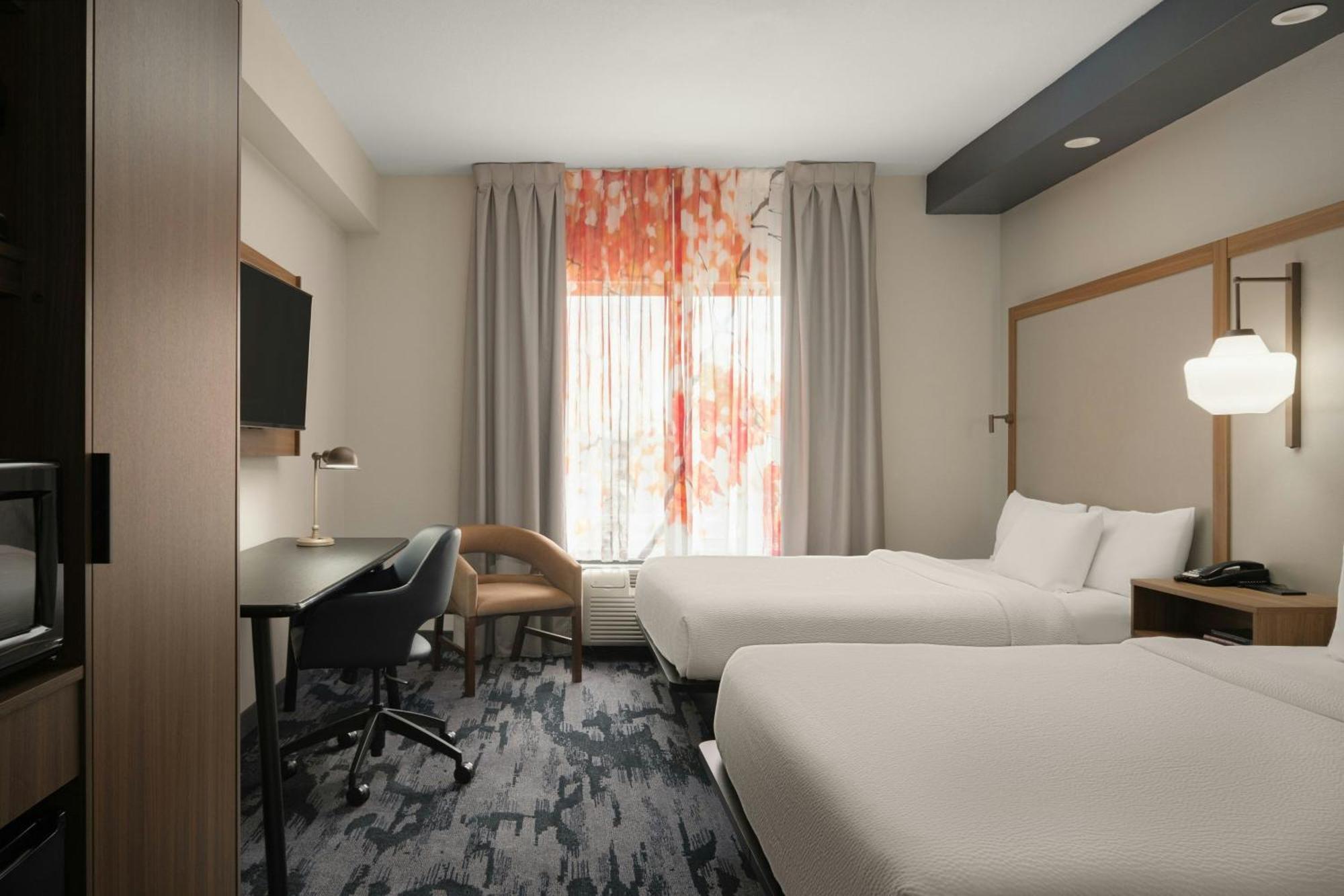 Fairfield Inn And Suites Cleveland Bagian luar foto