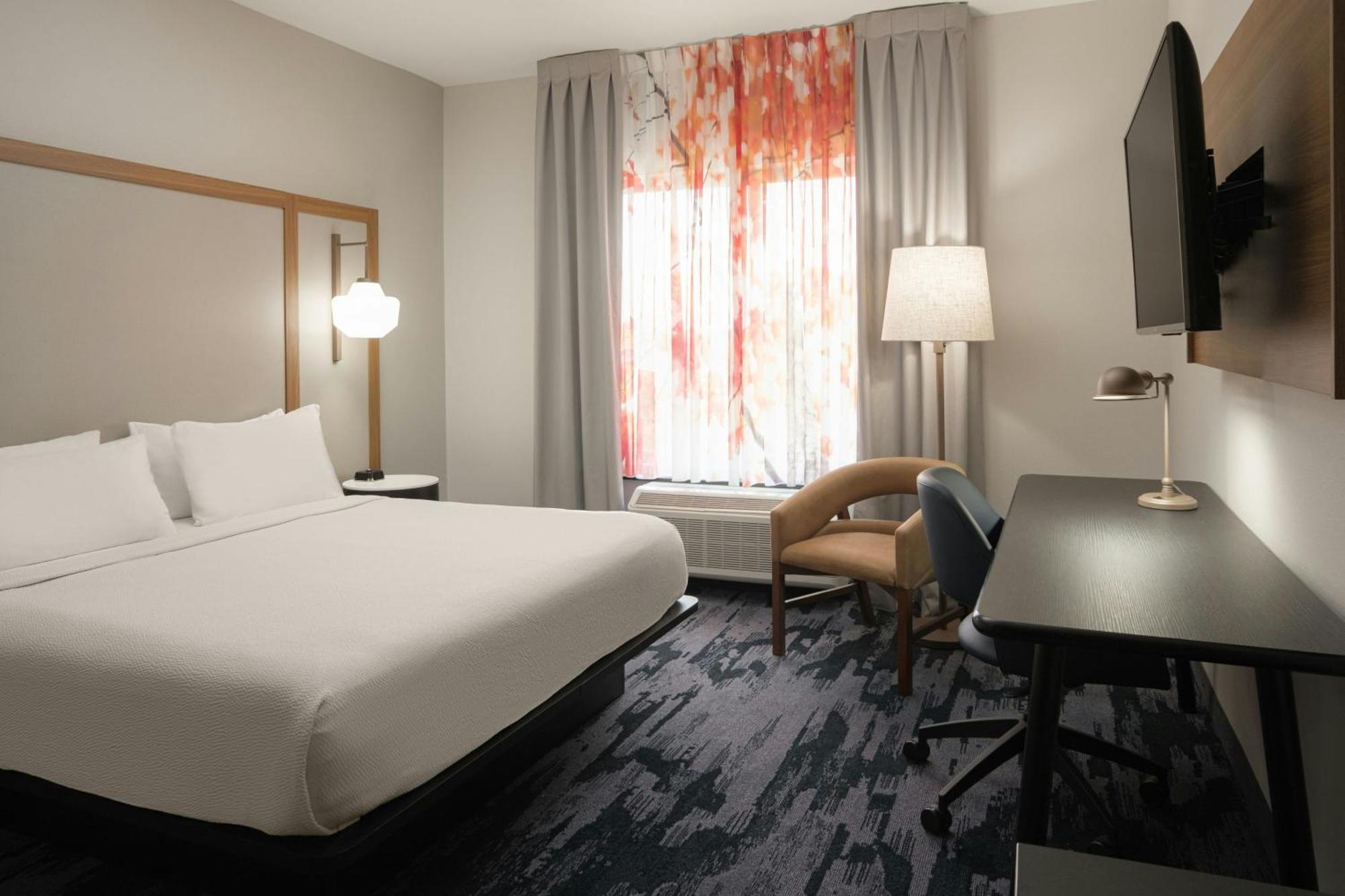 Fairfield Inn And Suites Cleveland Bagian luar foto
