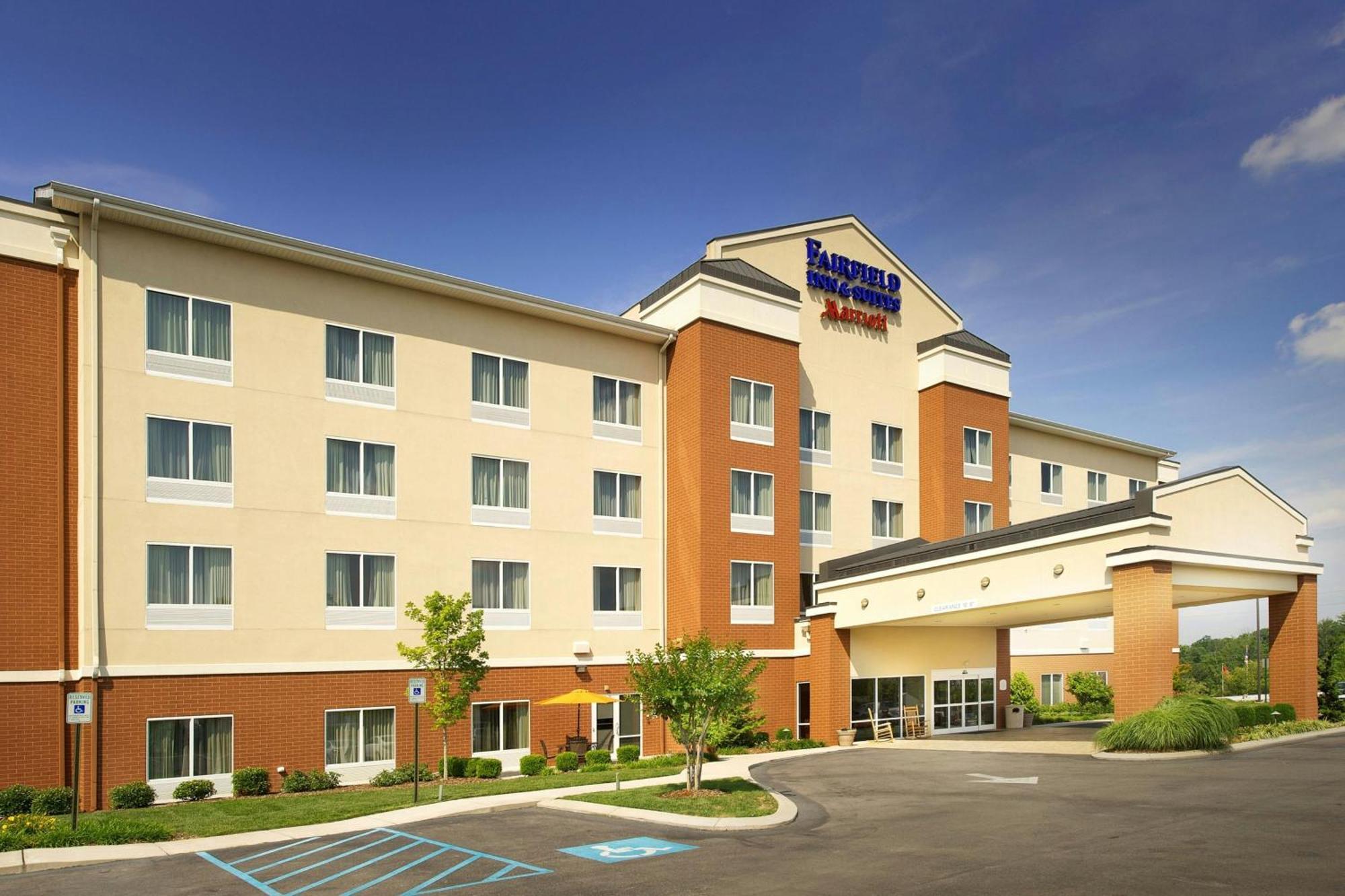 Fairfield Inn And Suites Cleveland Bagian luar foto