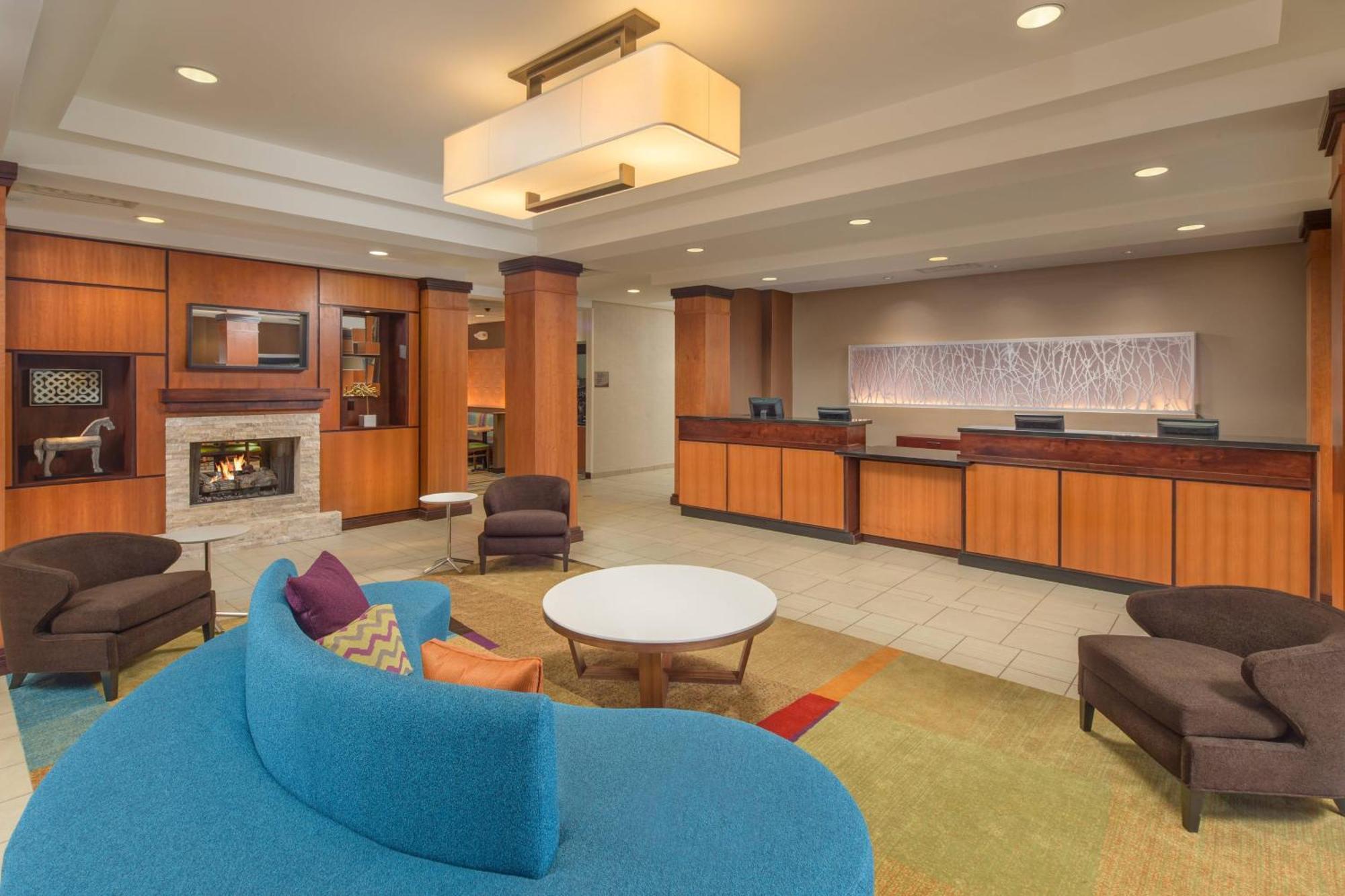 Fairfield Inn And Suites Cleveland Bagian luar foto